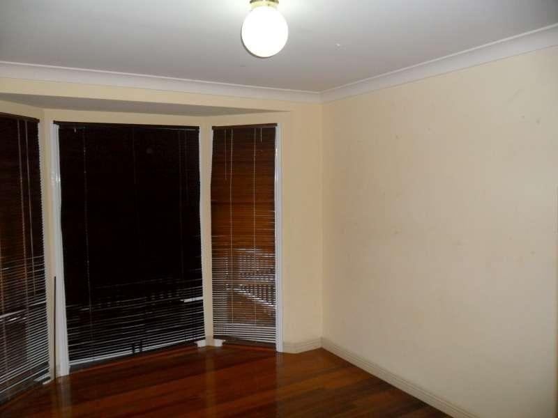 2/10 Cook Street, Red Hill QLD 4059