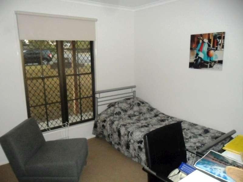 22 Graham Road, Morayfield QLD 4506