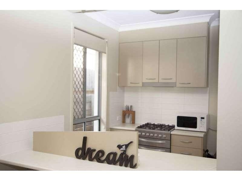 12 Meridian Avenue, Springfield Lakes QLD 4300