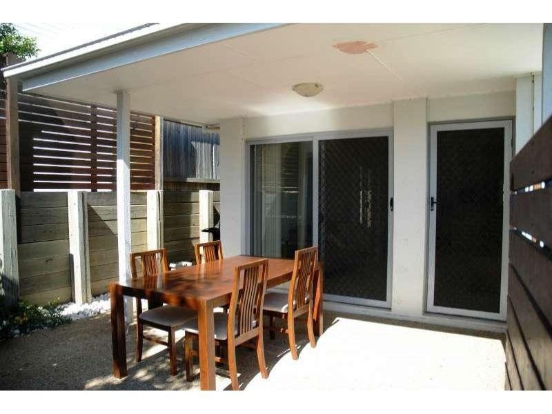 12 Meridian Avenue, Springfield Lakes QLD 4300