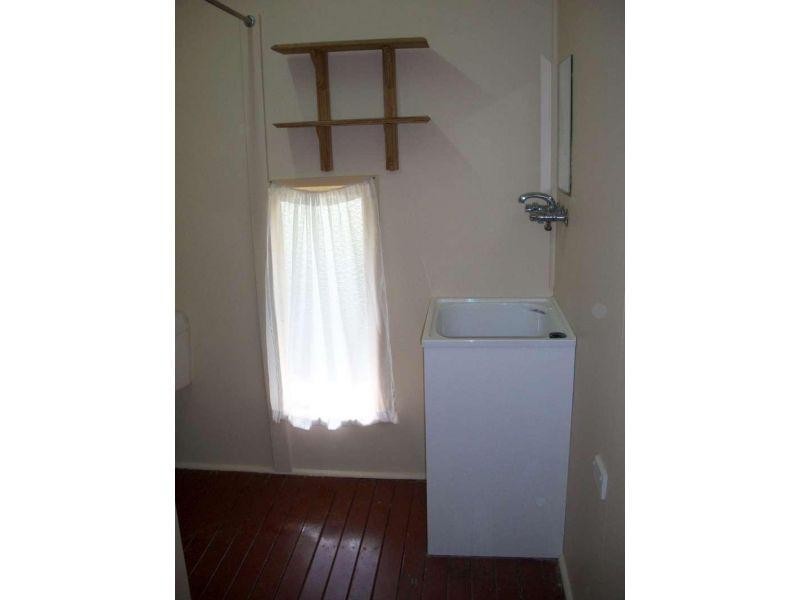 1 Hartley Street, Camp Hill QLD 4152