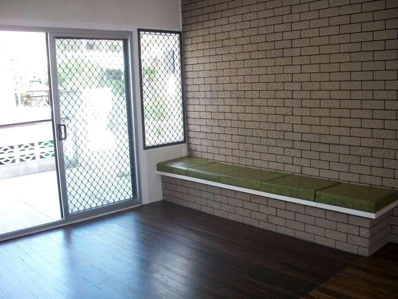 49 Arlington Street, Coorparoo QLD 4151