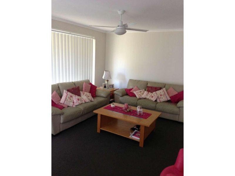 6 Sapium Road, Redland Bay QLD 4165