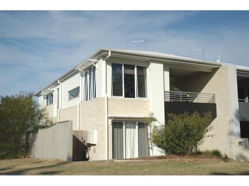 20 Rosella Crescent, Springfield Lakes QLD 4300