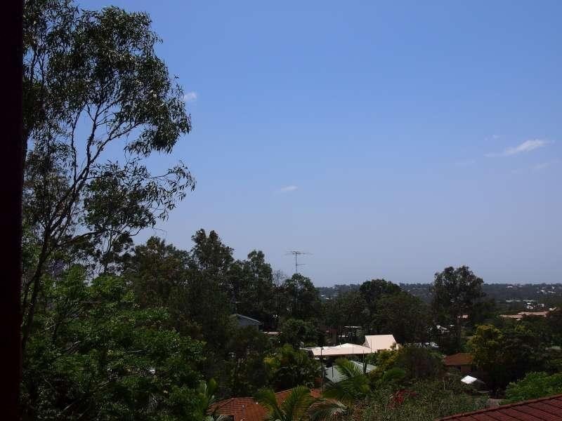 15 Echo Street, Mitchelton QLD 4053