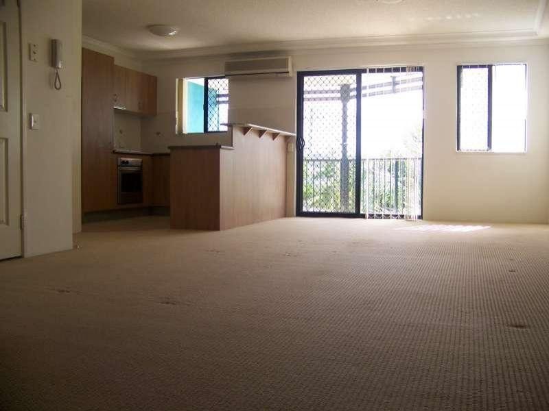 10/27 York Street, Nundah QLD 4012