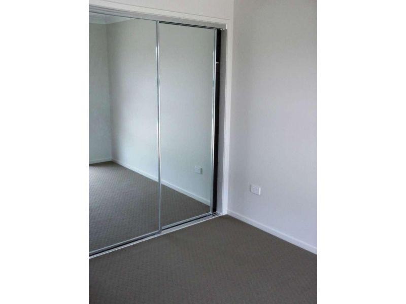 1/4 Kathdan Close, Upper Kedron QLD 4055