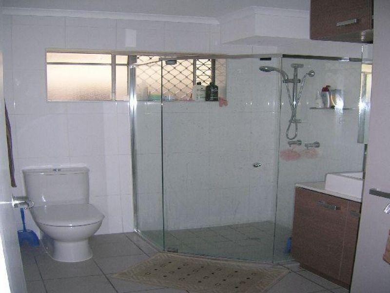 4/11 Carl Street, Woolloongabba QLD 4102