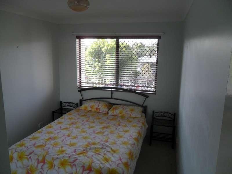 2/45 Harold Street, Holland Park QLD 4121