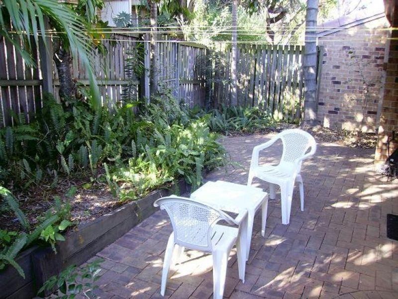 2/20 Camborne Street, Alderley QLD 4051