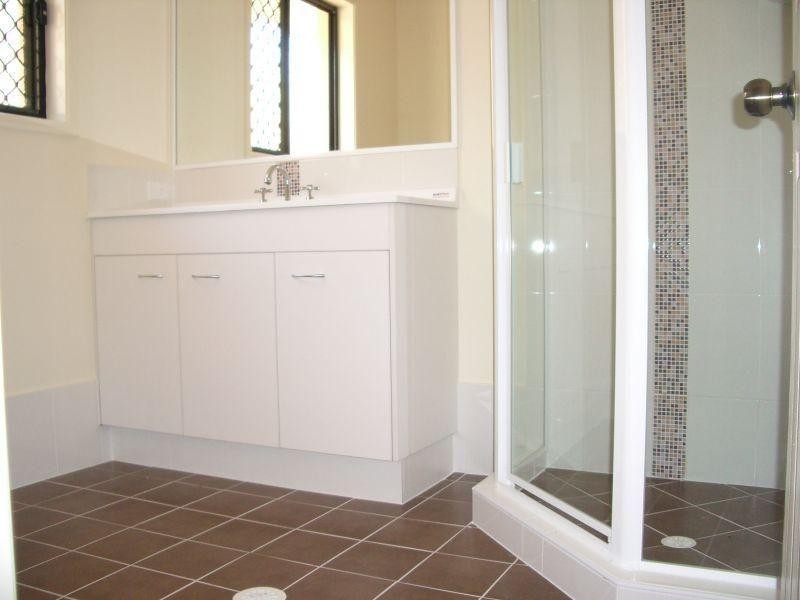 25 Grange Street, Calamvale QLD 4116