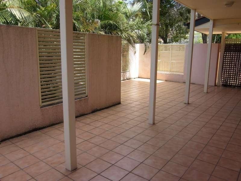 3/57 Mitre Street, St Lucia QLD 4067