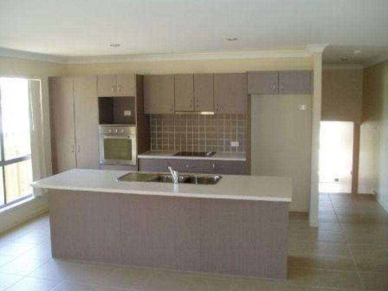 52 Goundry Drive, Holmview QLD 4207