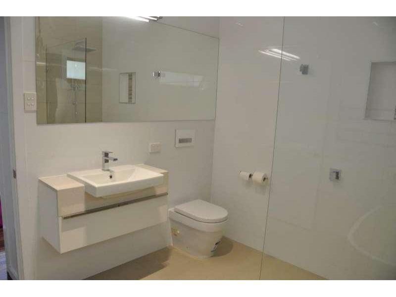 97 Simpsons Road, Bardon QLD 4065