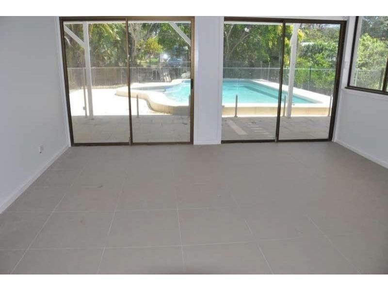 97 Simpsons Road, Bardon QLD 4065