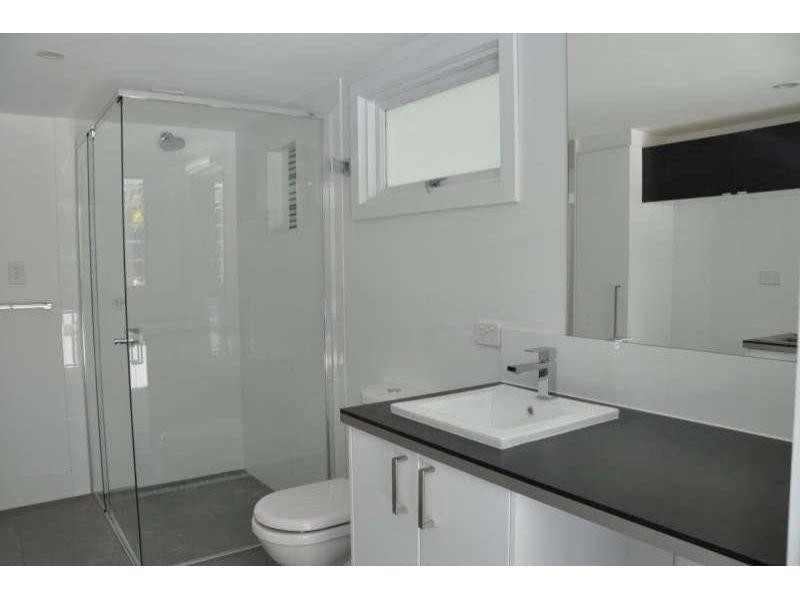 97 Simpsons Road, Bardon QLD 4065