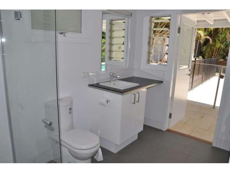 97 Simpsons Road, Bardon QLD 4065