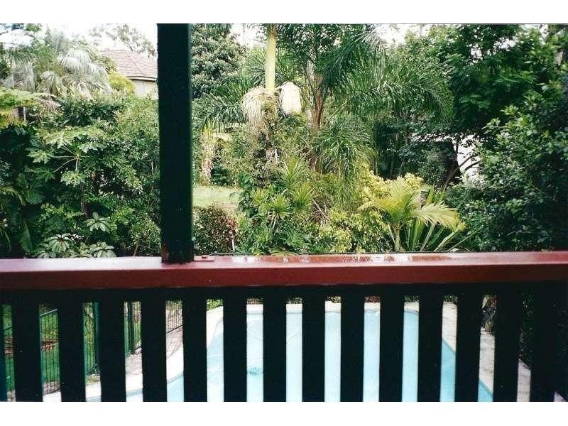 97 Simpsons Road, Bardon QLD 4065