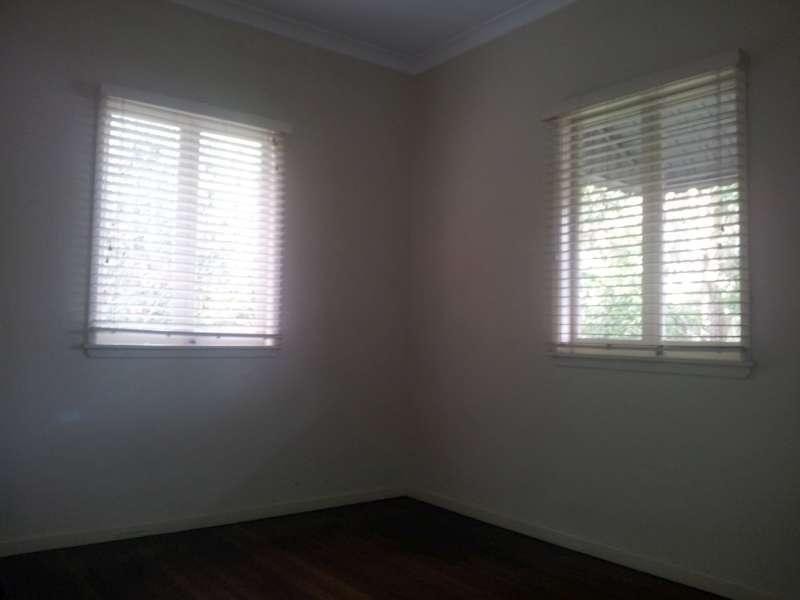 15 Tyne Street, Taringa QLD 4068