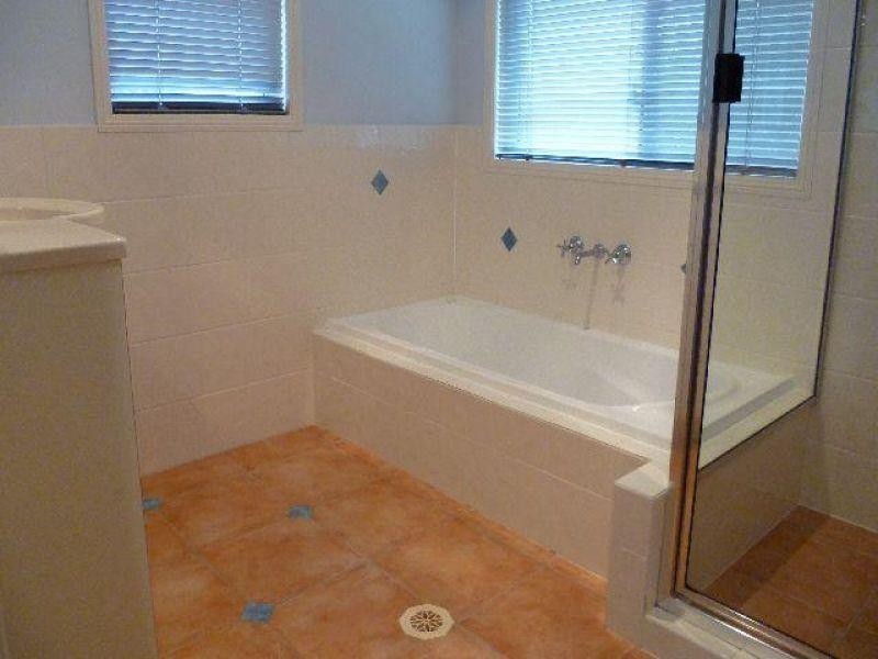 66 Gurney Street, Upper Mount Gravatt QLD 4122