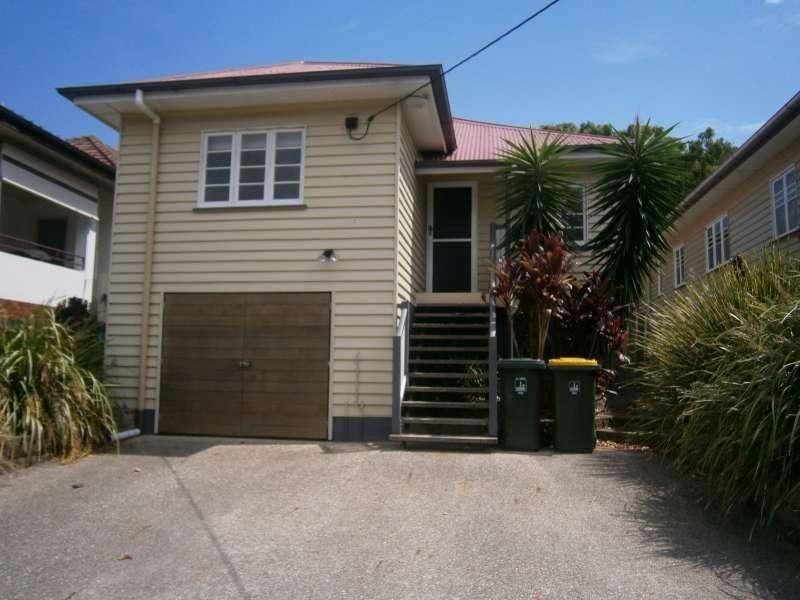 13 Vale Street, Wavell Heights QLD 4012