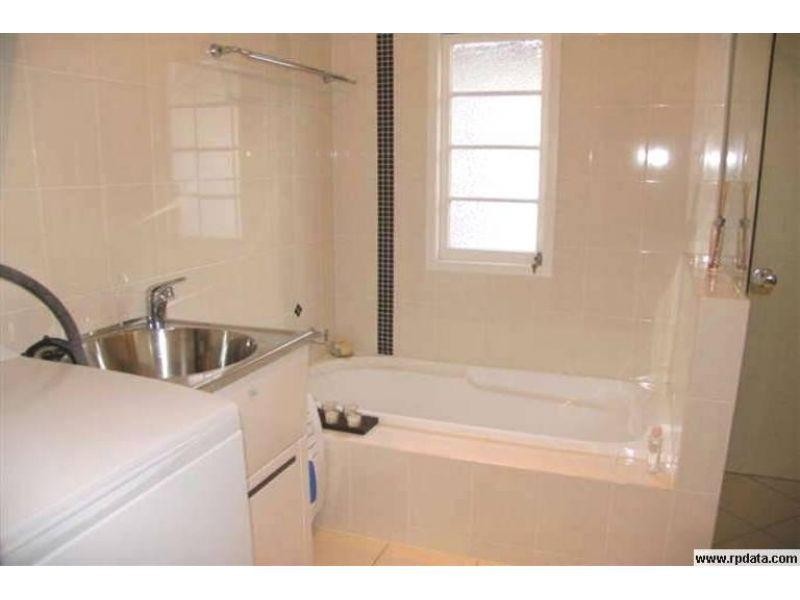 13 Vale Street, Wavell Heights QLD 4012