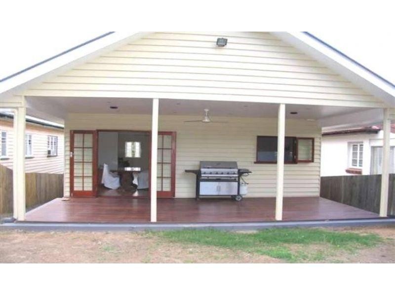 13 Vale Street, Wavell Heights QLD 4012