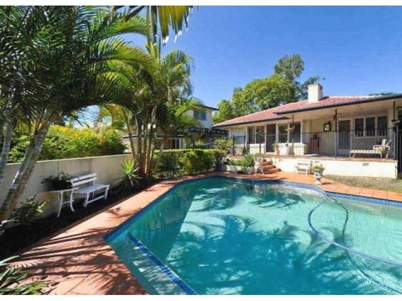 828 Waterworks Road, The Gap QLD 4061