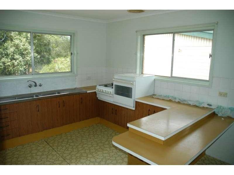 857 Cavendish Road, Holland Park West QLD 4121