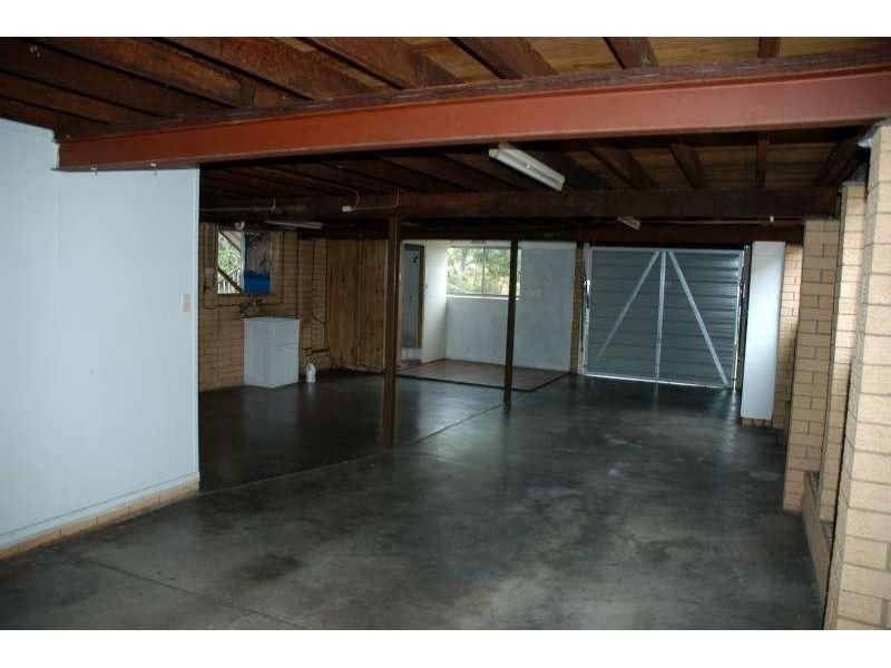 857 Cavendish Road, Holland Park West QLD 4121