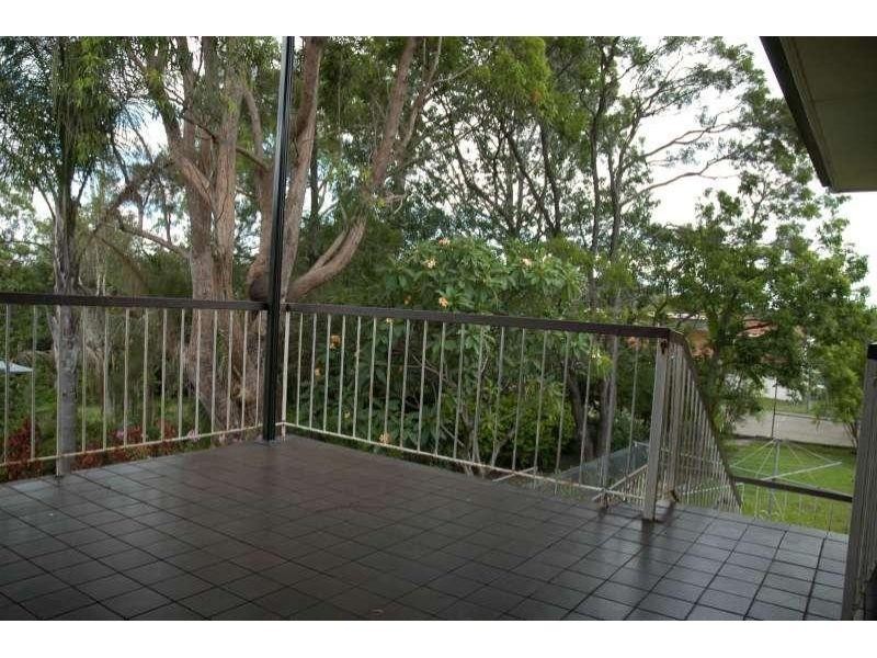 857 Cavendish Road, Holland Park West QLD 4121