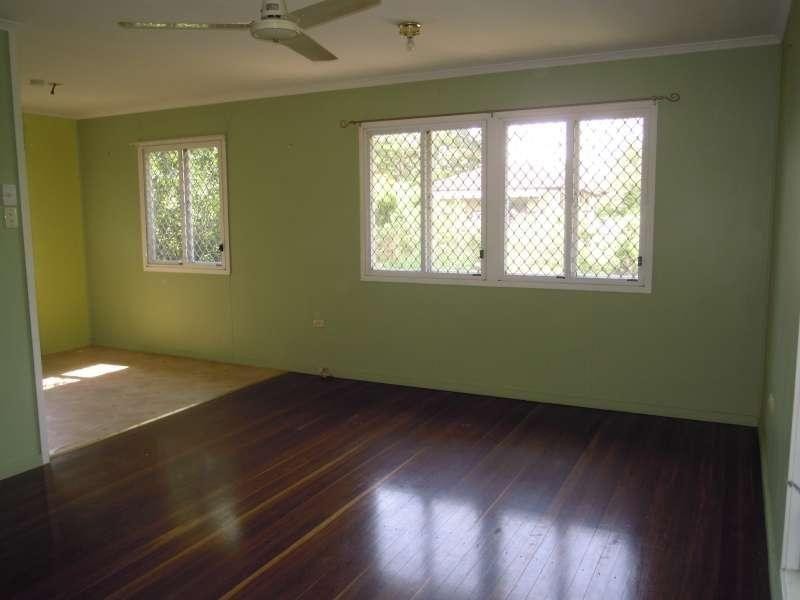11 Julieanne Street, Gailes QLD 4300