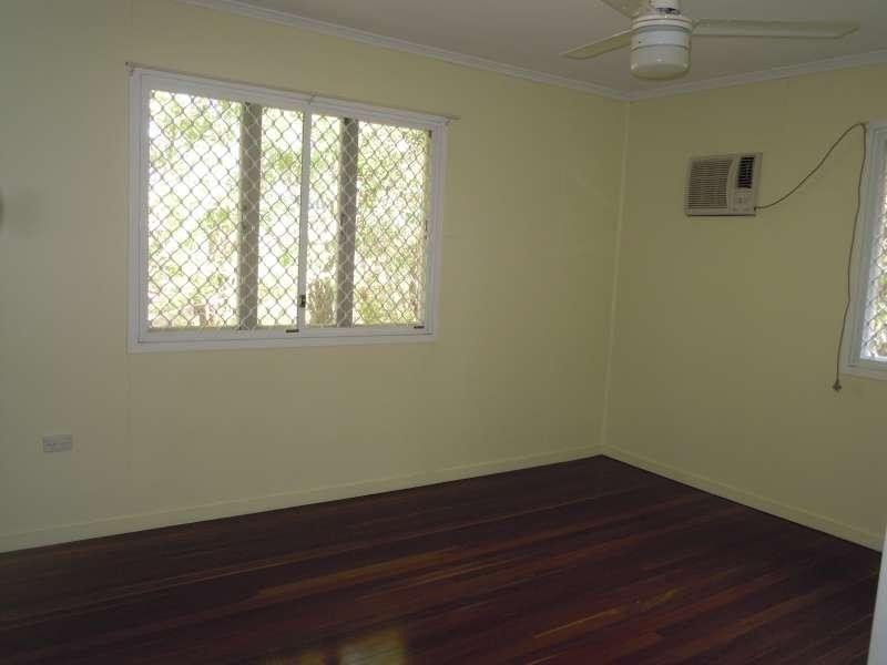 11 Julieanne Street, Gailes QLD 4300
