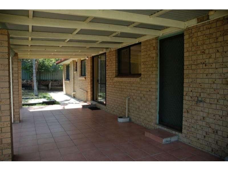 4 Dome Street, Eight Mile Plains QLD 4113