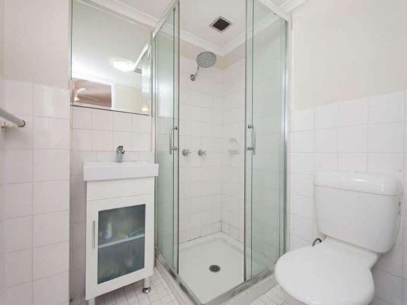 2/27 Harrys Road, Taringa QLD 4068