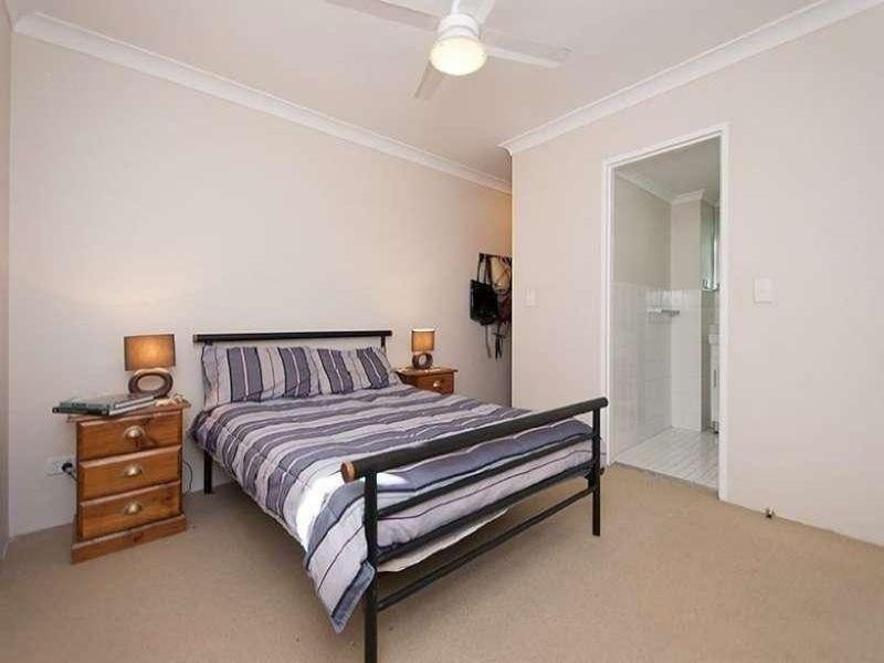 2/27 Harrys Road, Taringa QLD 4068