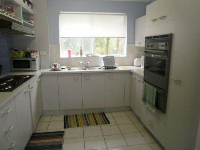 5/16 Swain Street, Holland Park West QLD 4121