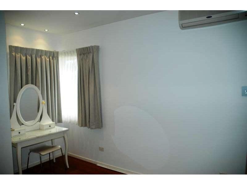 128 Macrossan Avenue, Norman Park QLD 4170