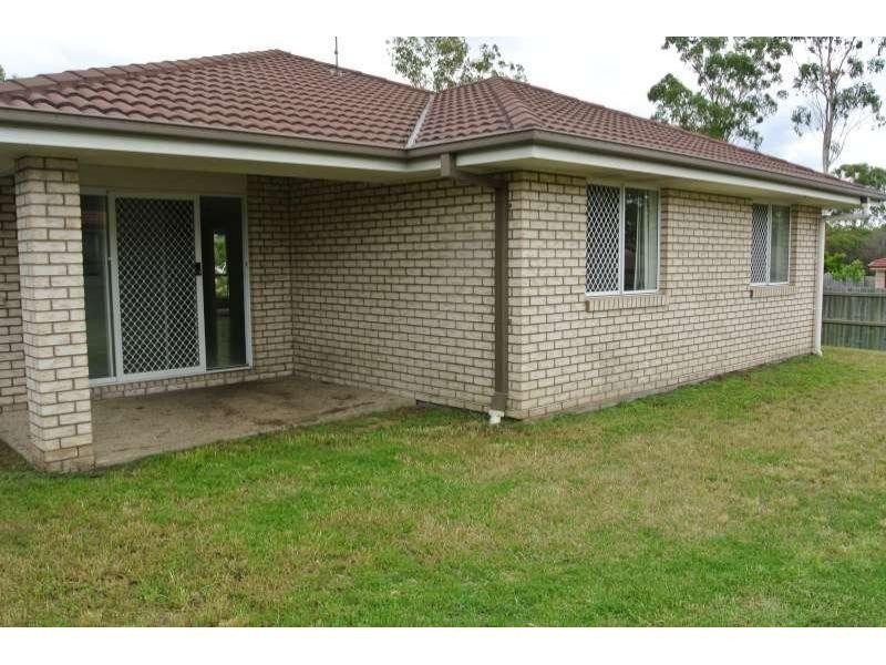 32 Barnes Court, Redbank QLD 4301