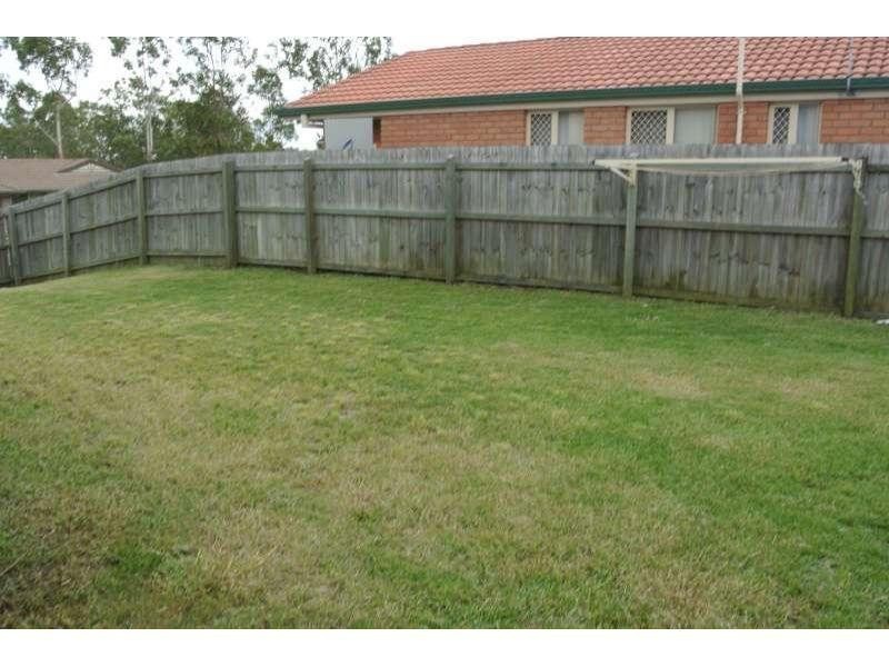 32 Barnes Court, Redbank QLD 4301