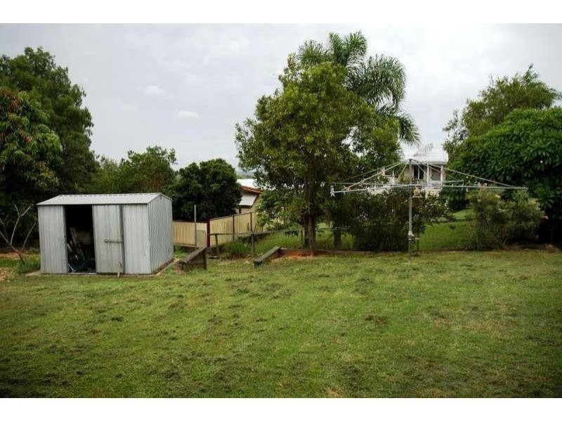 5 Dawn Street, Riverview QLD 4303