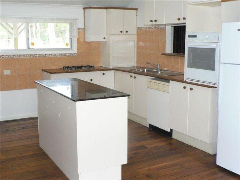 1 Boston Road, Belmont QLD 4153