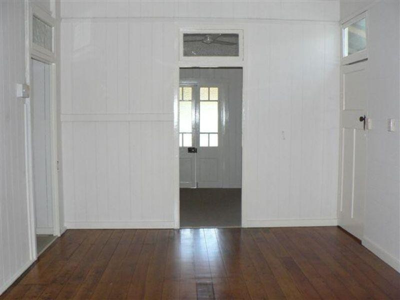 1 Boston Road, Belmont QLD 4153