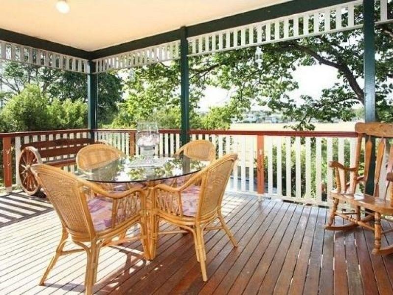 98 Grafton Street, Windsor QLD 4030