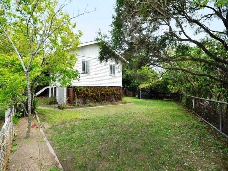 3 Glen Kedron Lane, Kedron QLD 4031