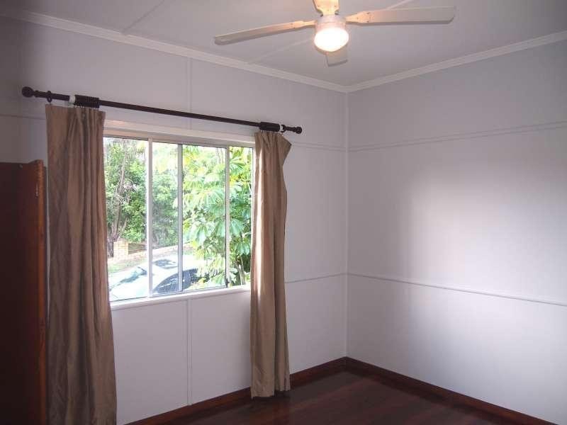 3 Glen Kedron Lane, Kedron QLD 4031