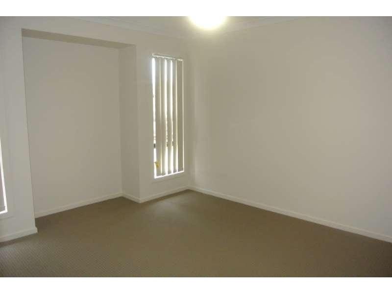 5 Drewett Road, Redbank Plains QLD 4301