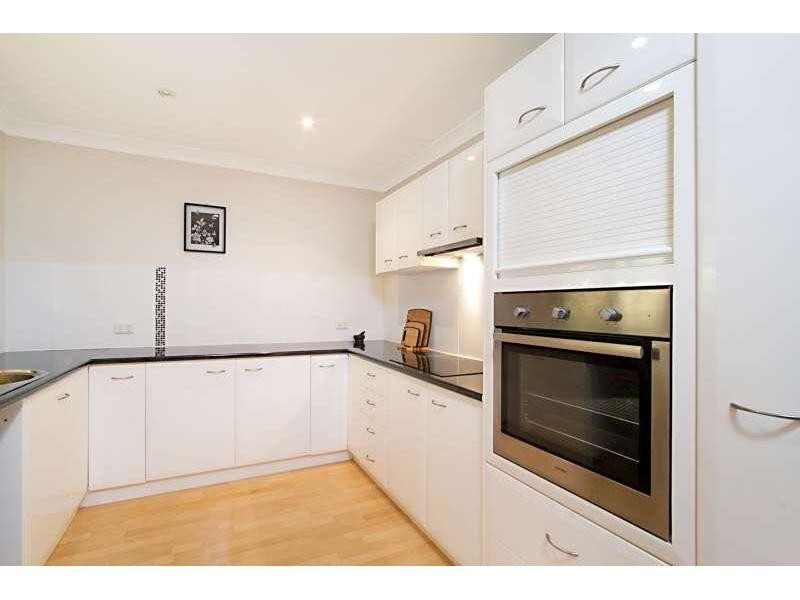 6 Ambat Court, Tanah Merah QLD 4128