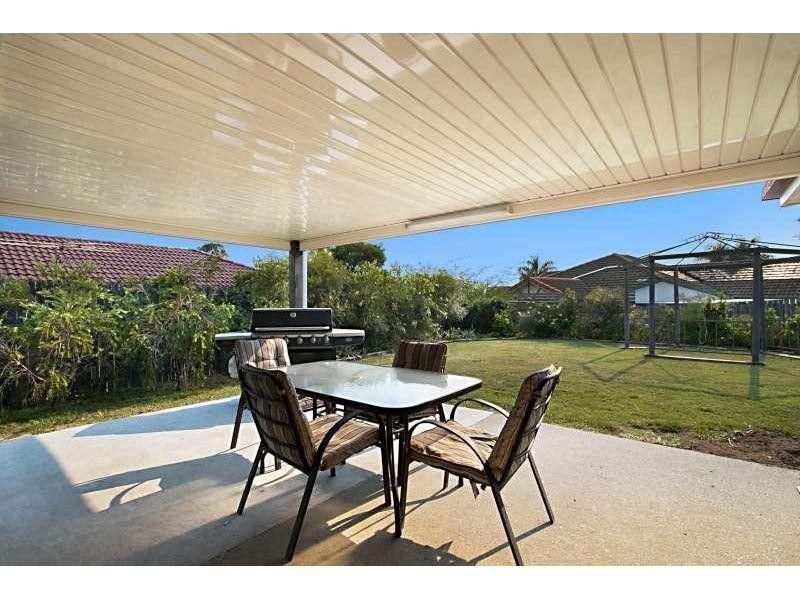6 Ambat Court, Tanah Merah QLD 4128