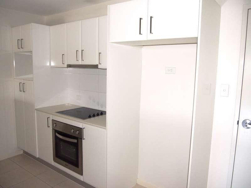 9/159 Clarence Road, Indooroopilly QLD 4068